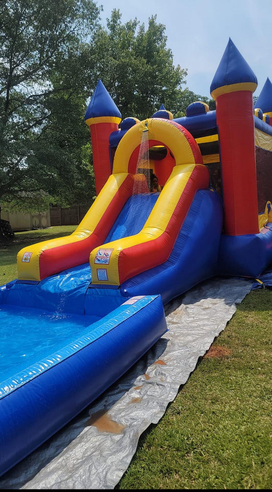 🎉 Check out our Ultimate Party Bundle! 🎉 Combo House W/Funnel Cake